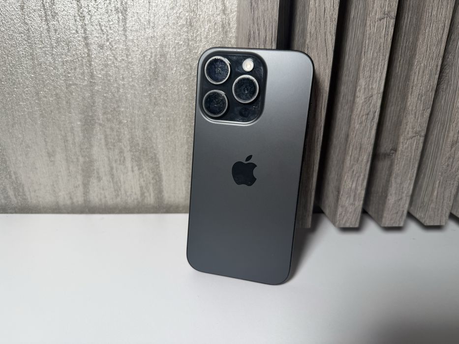 iPhone 15 Pro Max 256Gb Garantie 2 ani Universul Telefoanelor