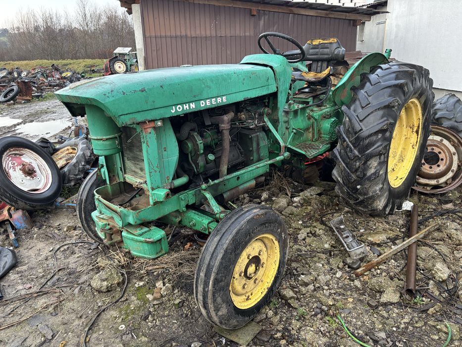 Dezmembrez john deere 717 piese