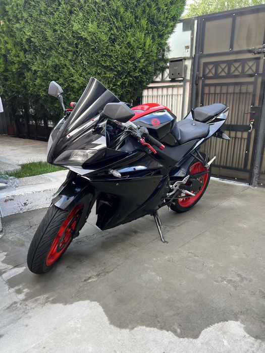 Yamaha YZF R125