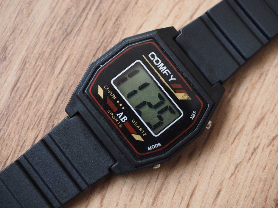 LOT de 4 ceasuri electronice retro: Casio, Elektronika etc. calculator