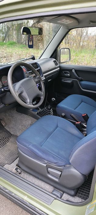 Vând Suzuki Jimny 4x4