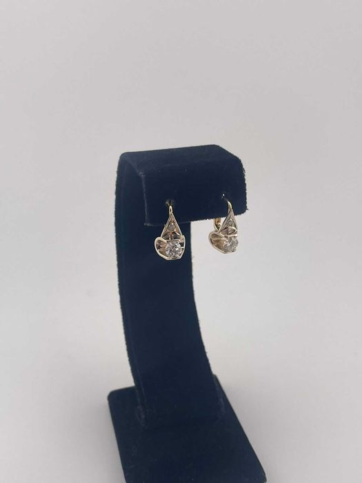 Серьги с бриллиантами 750 пробы