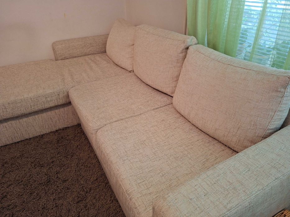 Разтегателен диван