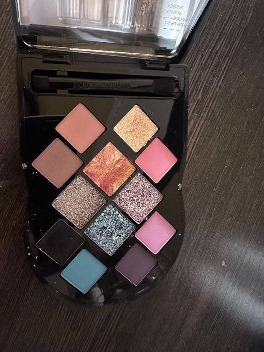 Продаю косметику