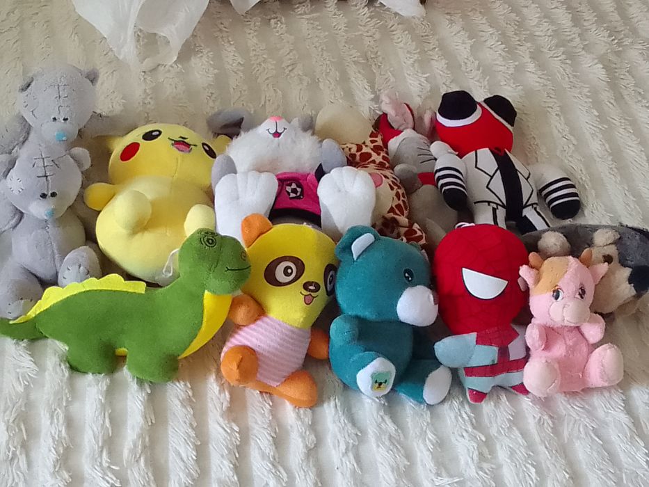 Продам много игрушек