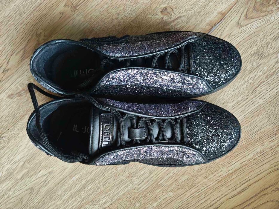 Дамски сникърси Liu Jo Silvia в черно-сребисто, размер 37