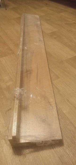 Продаю 2 полки со скрытым крепежом