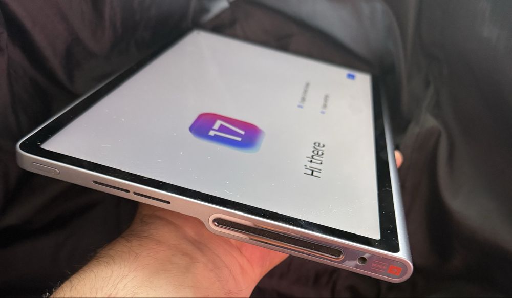 Tableta lenovo Tab Plus  8 gb ram