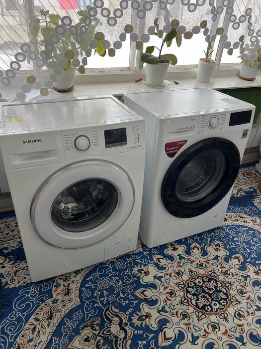 Продам Холодильник с Машинкой