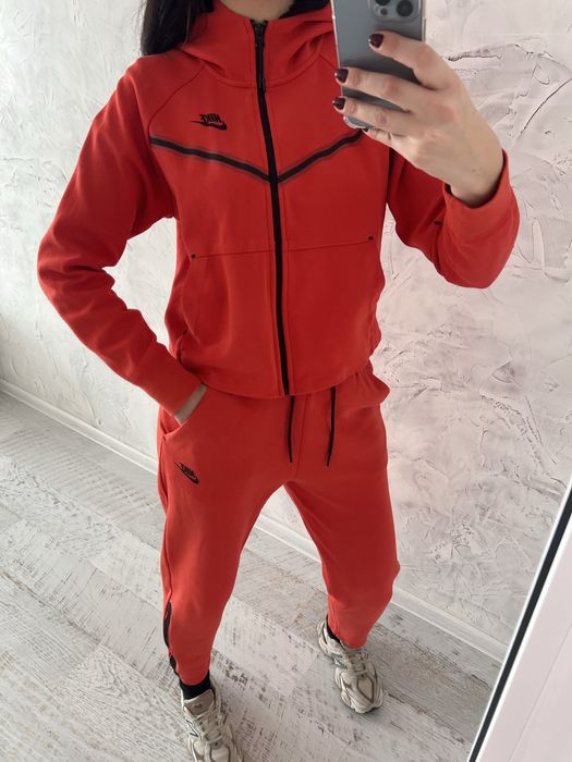 Орuгинален анцуг Nike