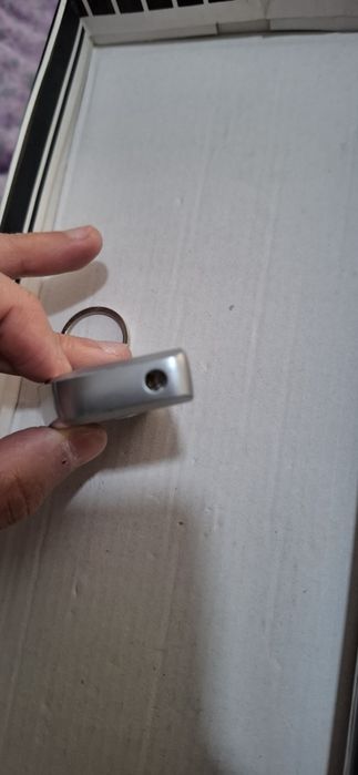 Брилок  бмв.  BMW.