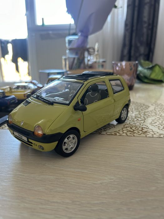 Macheta Renault Twingo 1:18 Anson