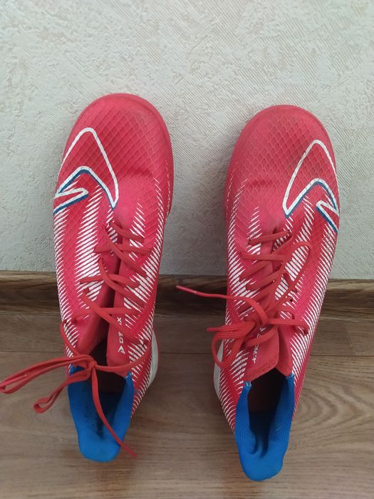 Футбольная обувь