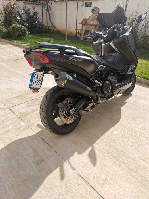 Yamaha T-max DX...