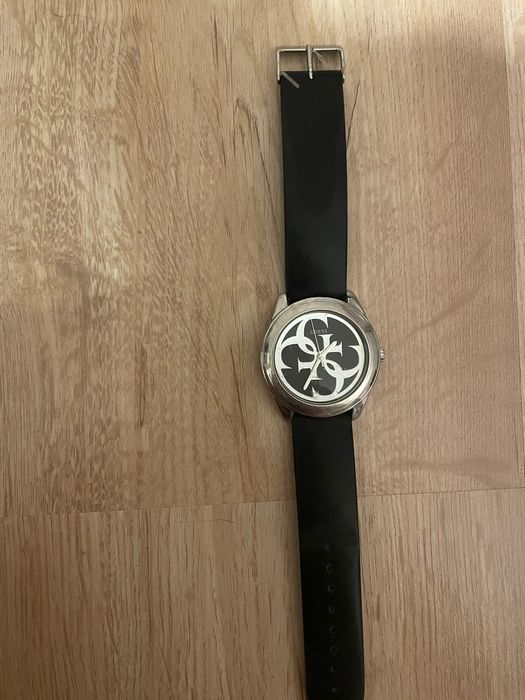Vintage часовник на Guess