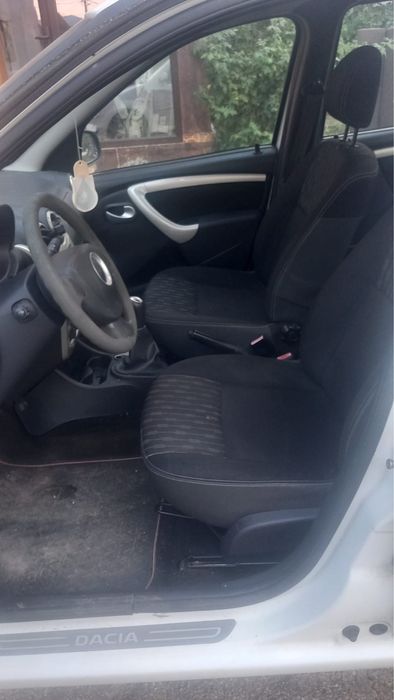Vand Dacia Logan