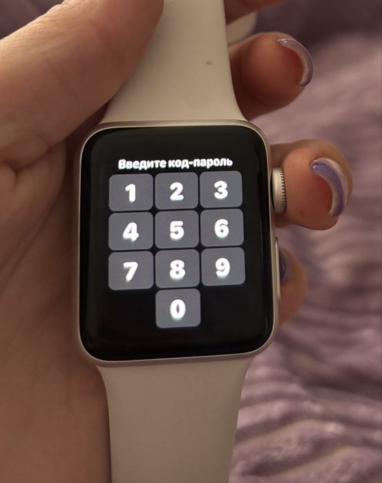Продам эпл вотч 3