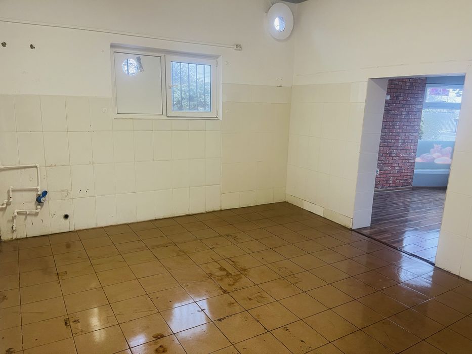 Spatiu de inchiriat in Razvad