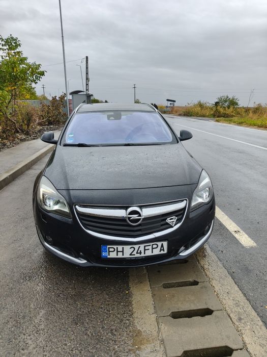 Vând Opel insignia a facelift