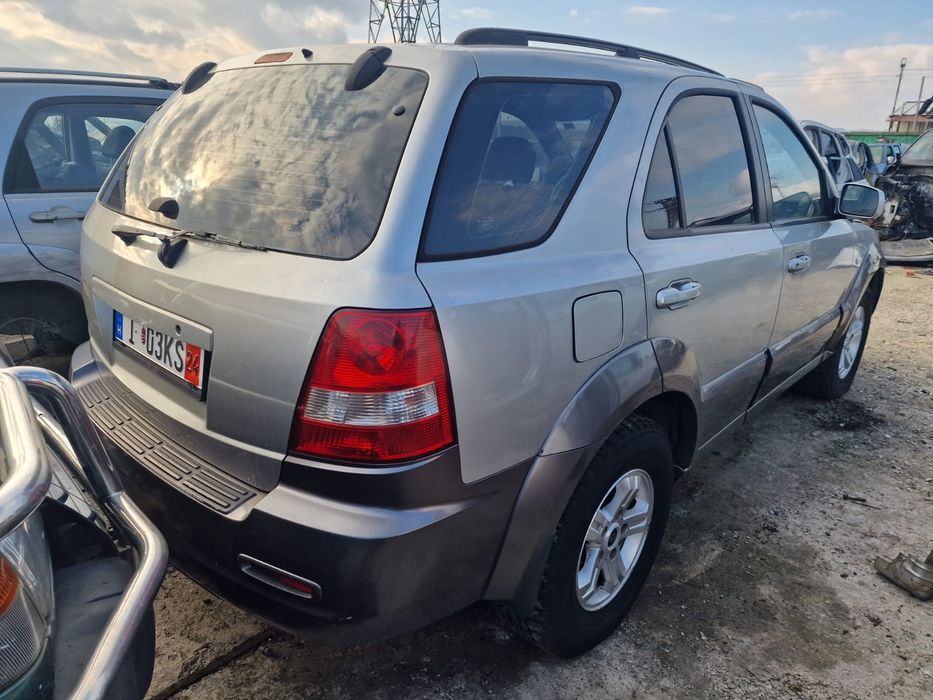 Dezmembram Kia Sorento 2005 2.5crdi Cutie Automata