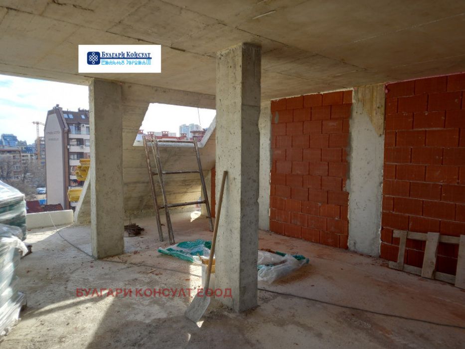 Продава се Тристаен апартамент в София, Зона Б-18 - 83 кв.м за 2205 €/кв.м - Снимка #2