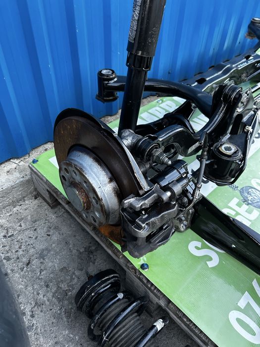 Etrier electric dreapta spate Volkswagen Tiguan 2022