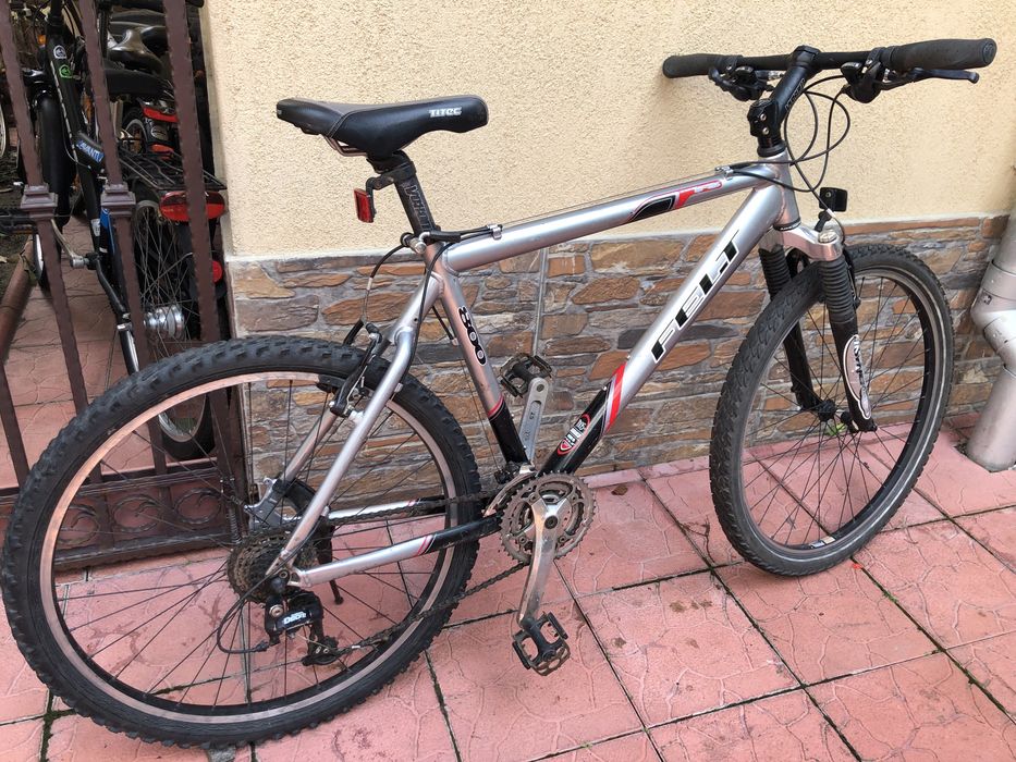 Bicicleta Felt 26 inch