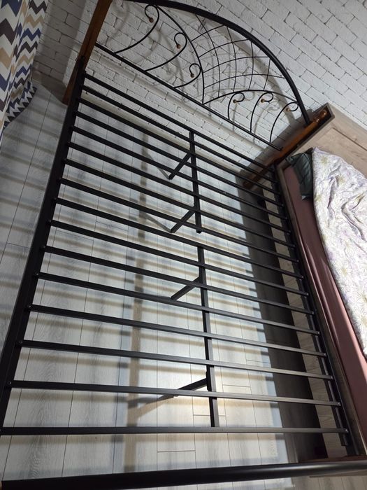 Кровать 160*200 см