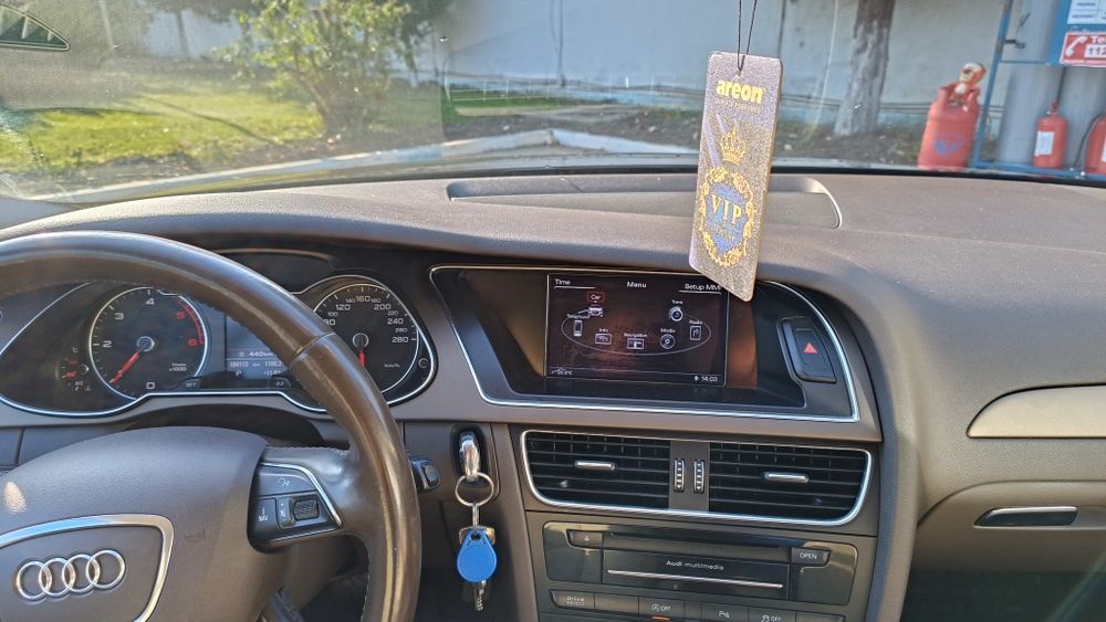 Vând audi A4 S4 an 2013 automat