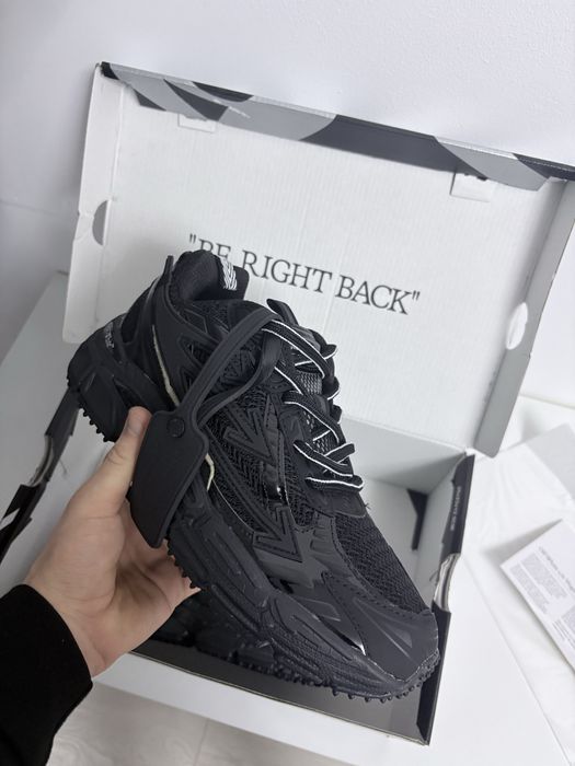 Off-White Be Right Back