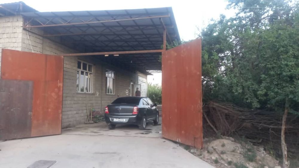 Участка сотилади 8 сотик