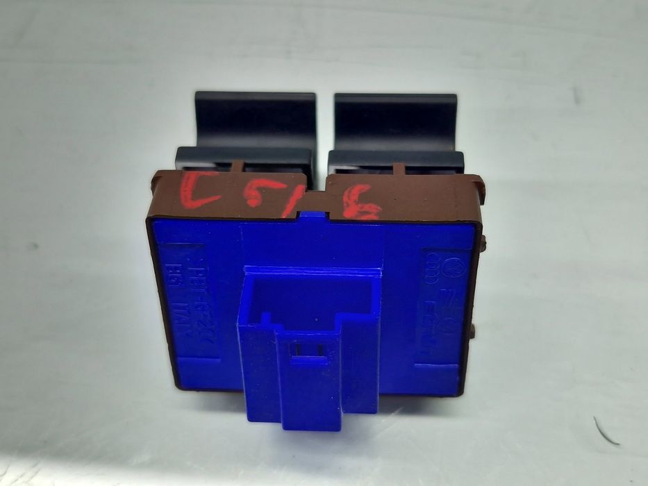 Buton deschidere haion Volkswagen Passat B6 (3C2) [Fabr 2005-2010] 3C0