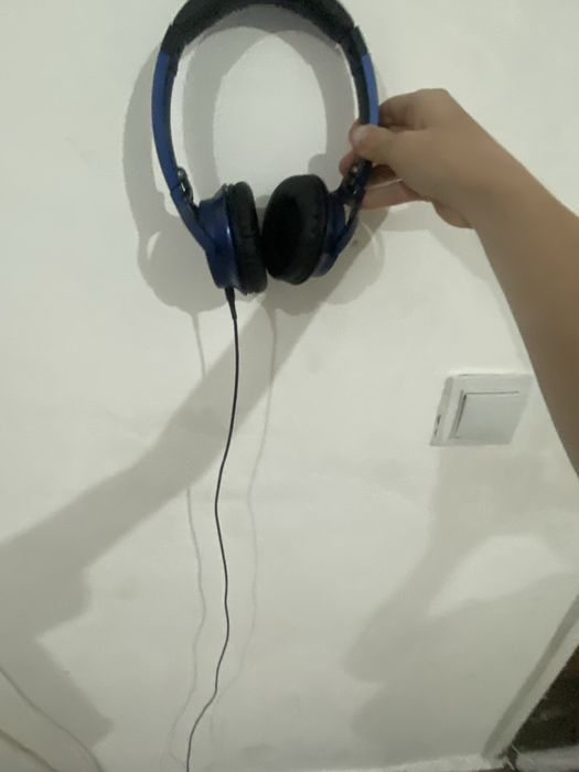 продам наушники , за 15000 тг