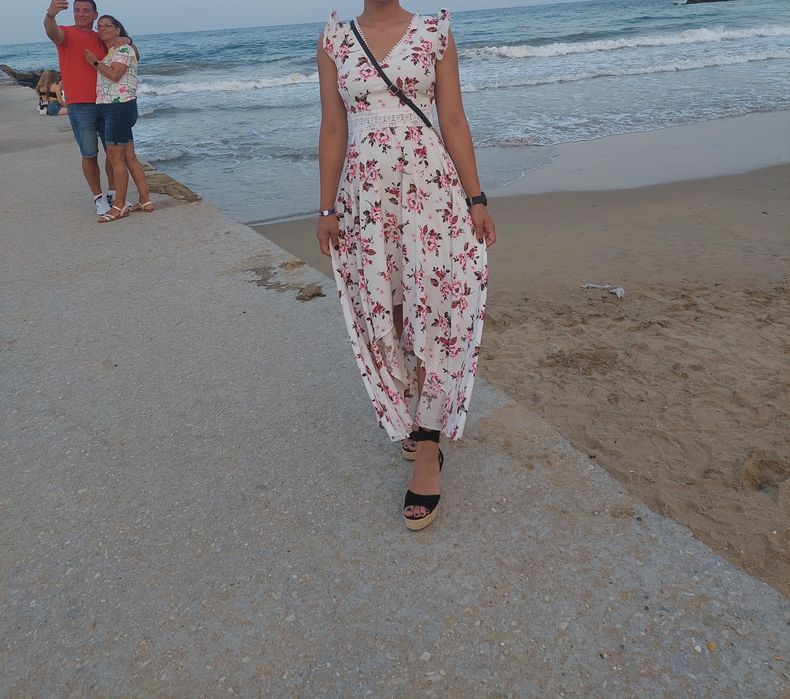 Rochita de vara cu elemente florale