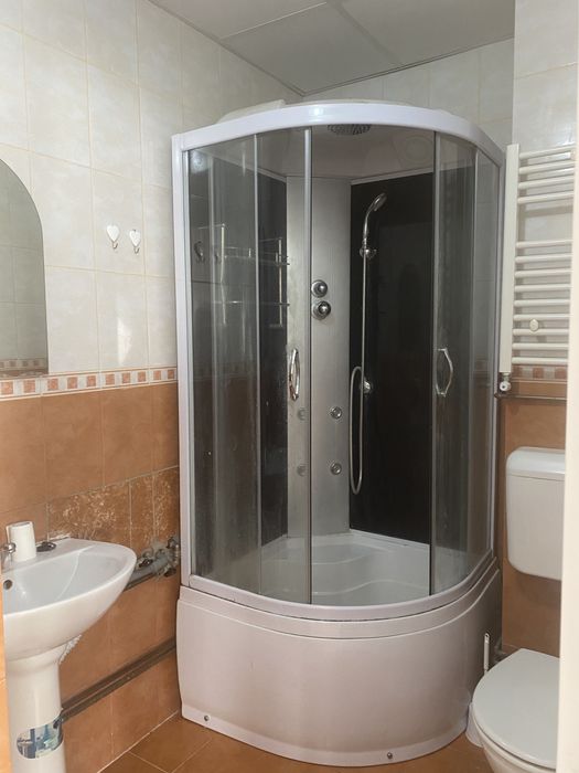 Apartament cu 2 camere de inchiriat