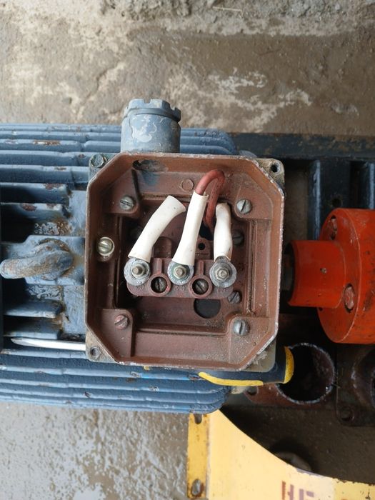 Консольный насос  Sotiladi!
Parametr    
|