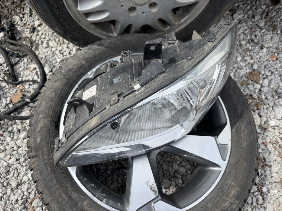 Ляв фар за Mercedes Vito W639 (2003-2010) - КАТО НОВ