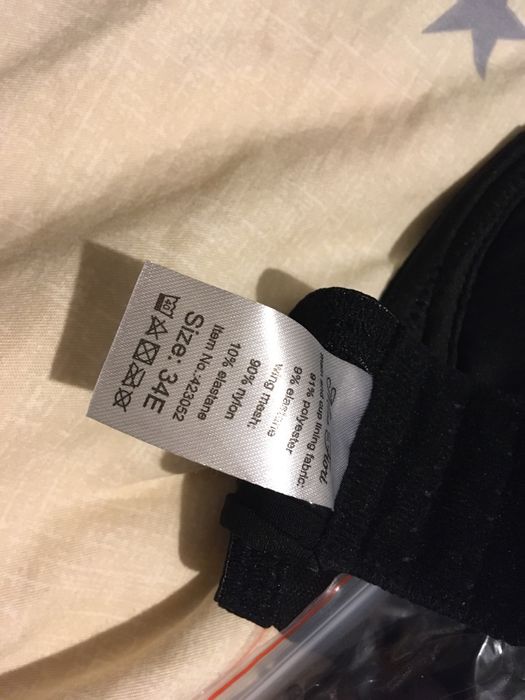 Нов сутиен с размер 34 Е