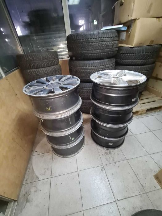 джанти с зимни гуми Ауди Audi 4бр. зимни гуми 255/40/R19