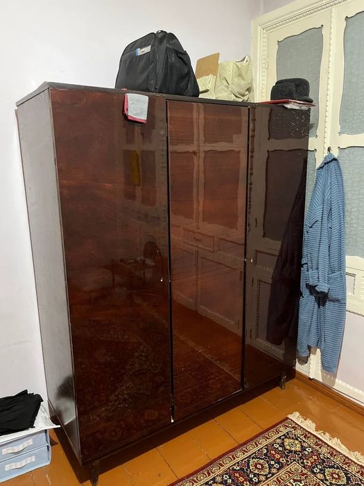 Детская кровать двух этажная.