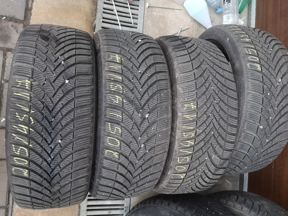 Cauciucuri 225 50 17,  215 55 17,  205 45 17