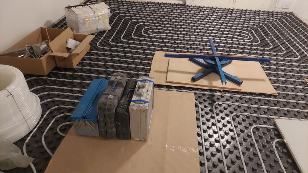 Instalator termic,  sanitar,