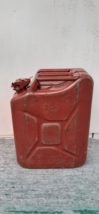 Канистра металлическая