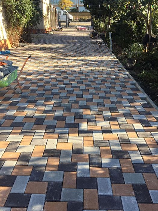 Pavaje curte / Pavele parcari / Amenajare trotuare - Buftea  Ilfov