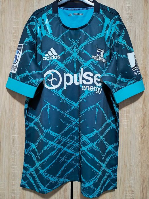 Highlanders rugby -L-