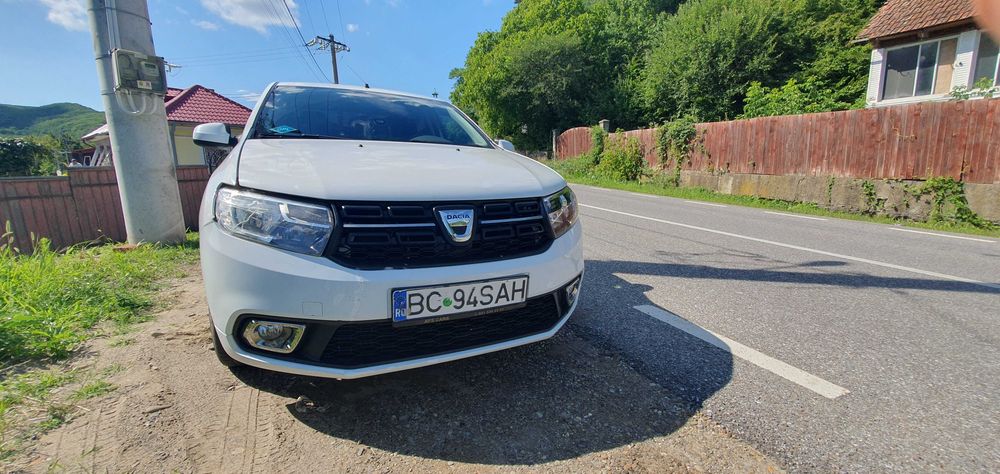 Dacia logan 2 .