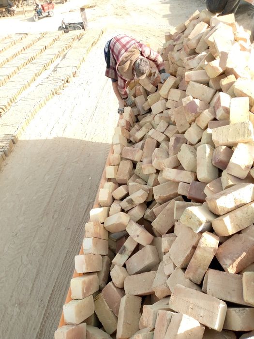 Pishgan Gʻisht sotiladi