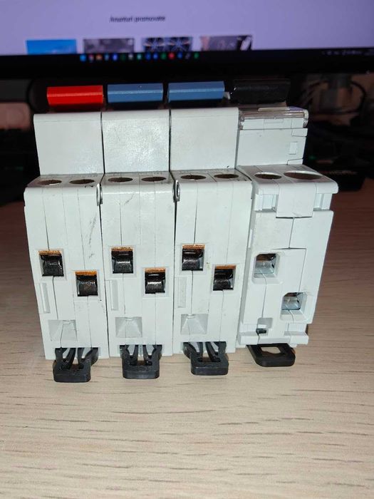 Siguranțe automate / Disjunctoare Eaton și ABB (1P+N, C10, C20) - Stare perfectă