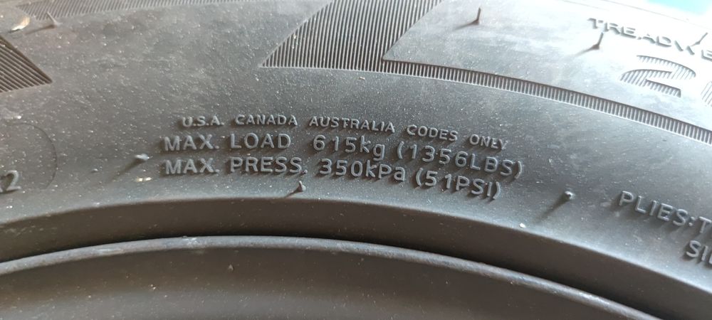 4 buc: Jante tabla 5x100 pe 16 inch, echipate cu anvelope 205/55R16