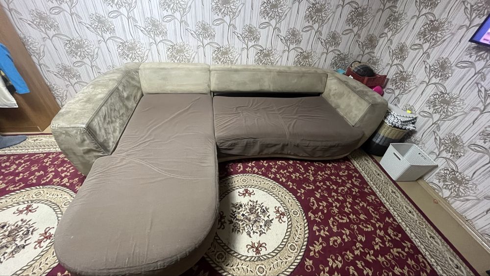 Диван угловой бу